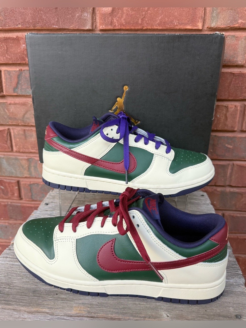 Nike Dunk Low Sneakers Men’s Size 8.5 From Nike, To You Gorge Green Oregon USA